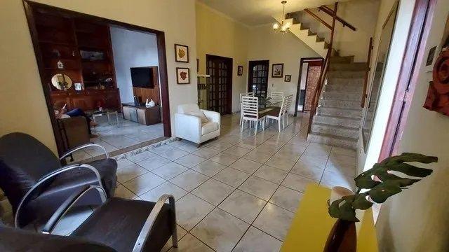 Casa à venda com 6 quartos, 500m² - Foto 4