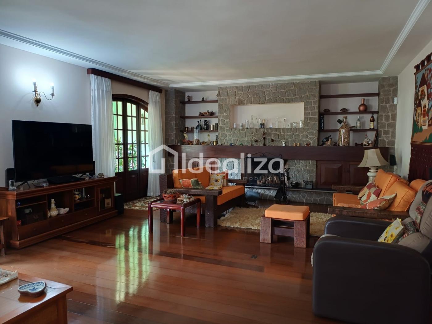 Casa à venda com 5 quartos, 280m² - Foto 16