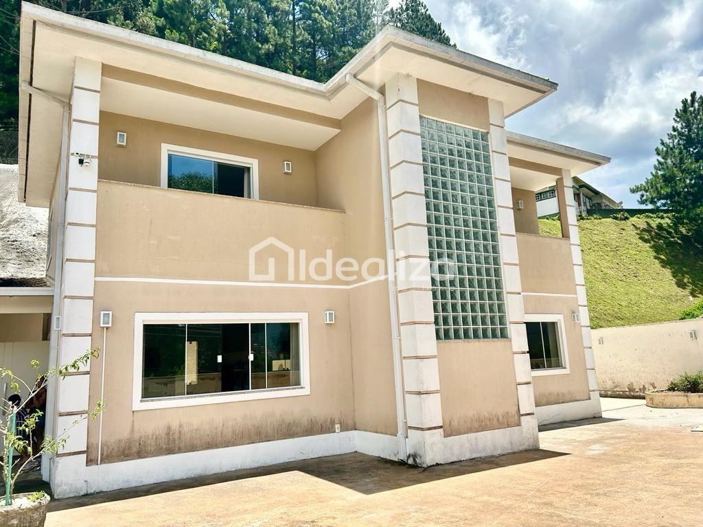 Casa à venda com 4 quartos, 560m² - Foto 2