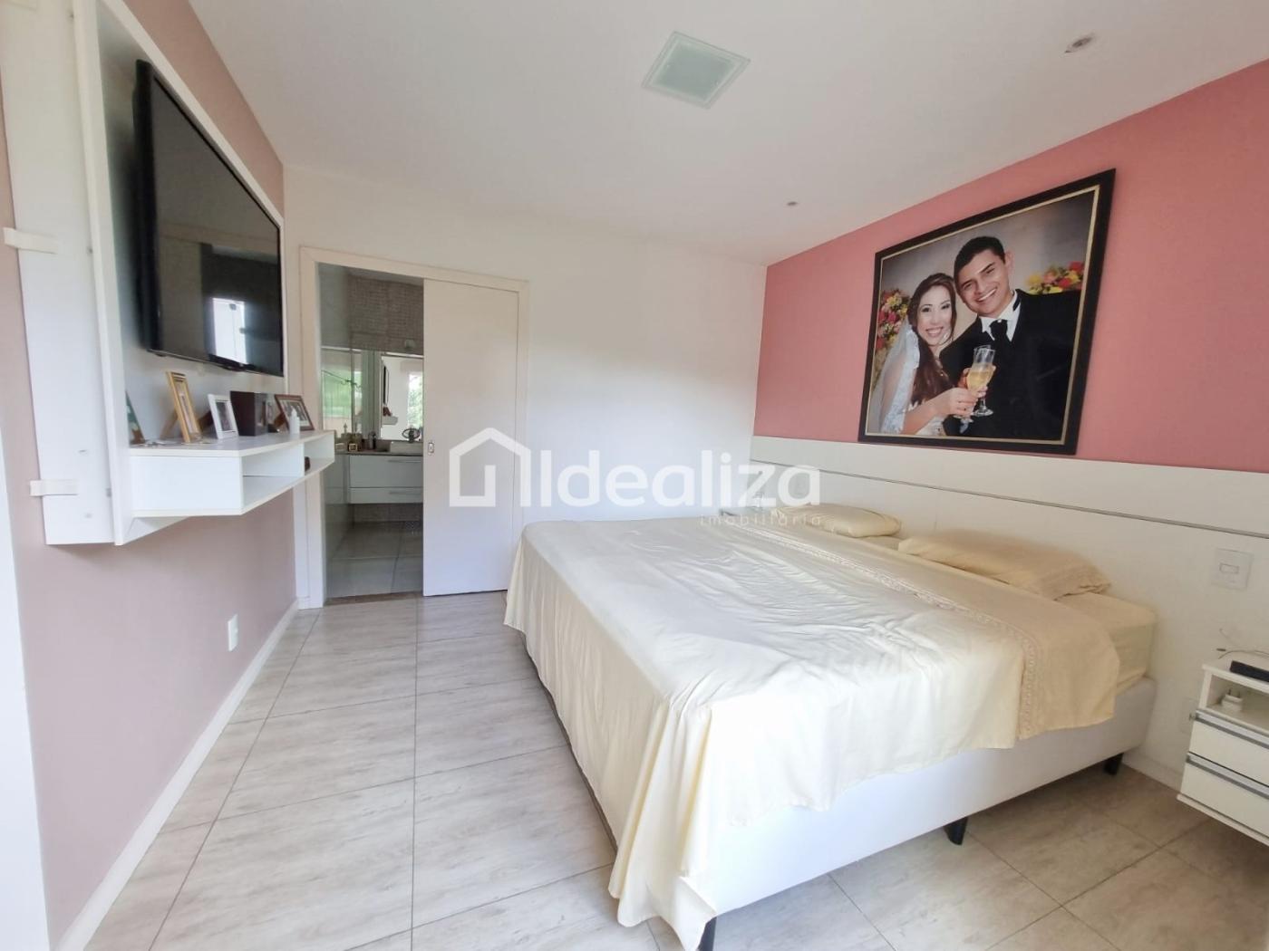 Casa à venda com 4 quartos, 560m² - Foto 18