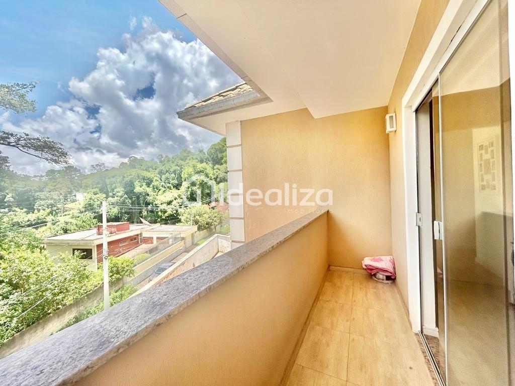 Casa à venda com 4 quartos, 560m² - Foto 29