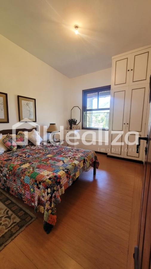 Casa à venda com 3 quartos, 2670m² - Foto 21