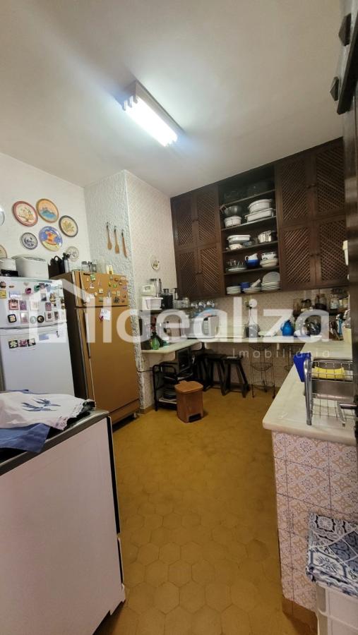 Casa à venda com 3 quartos, 2670m² - Foto 36