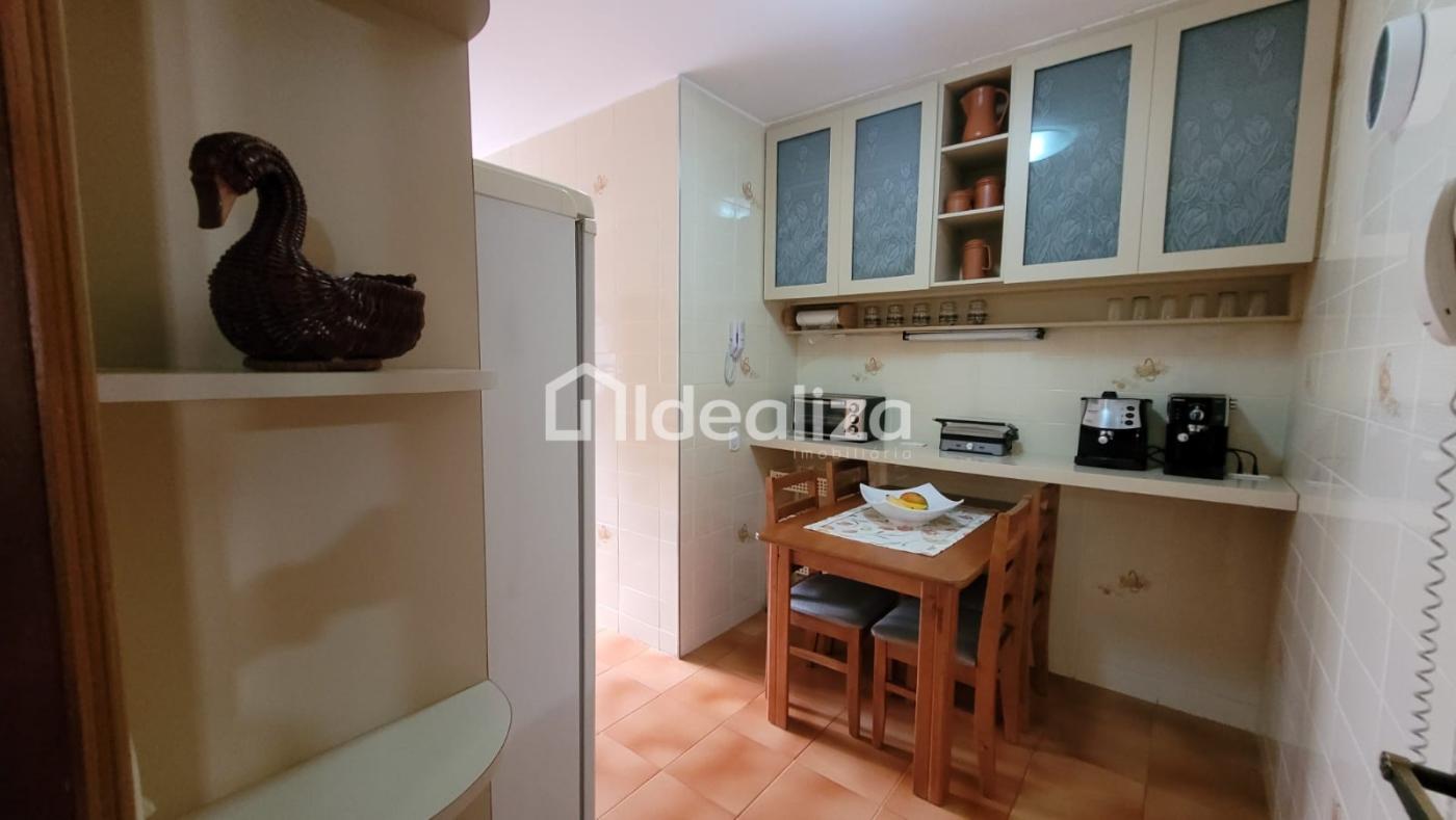 Apartamento à venda com 4 quartos, 257m² - Foto 42