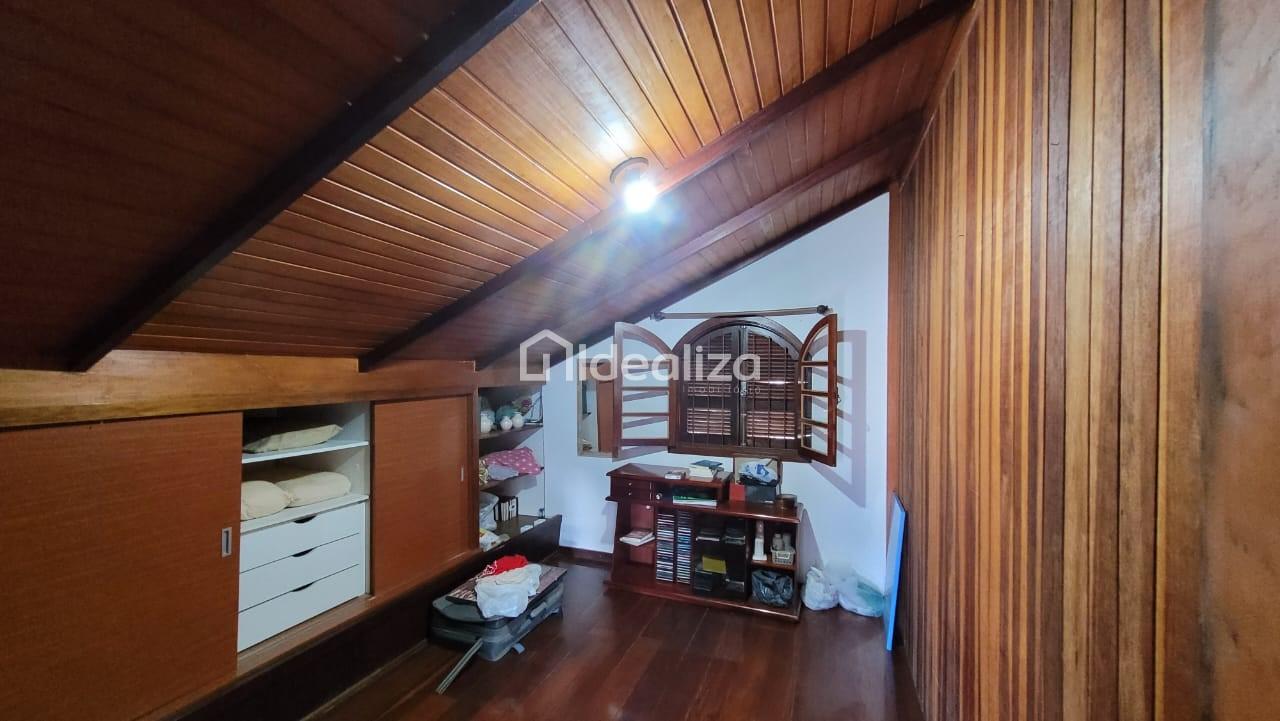 Casa à venda com 5 quartos, 416m² - Foto 8