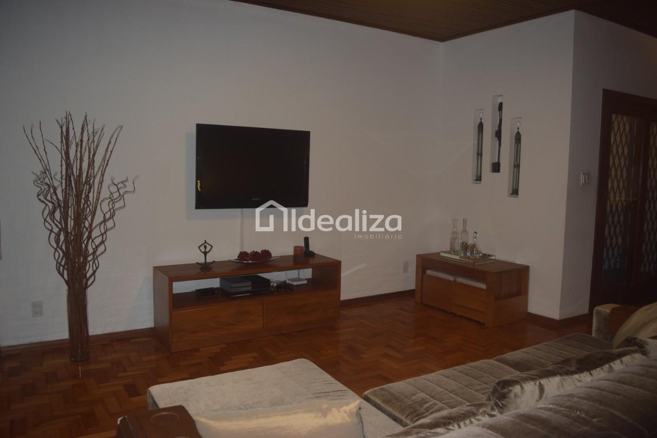 Casa à venda com 3 quartos, 428m² - Foto 5